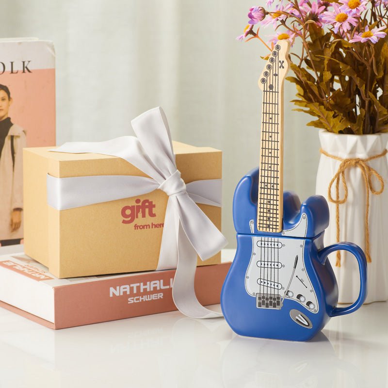 Blue electric guitar shaped coffee mug with lid gift set