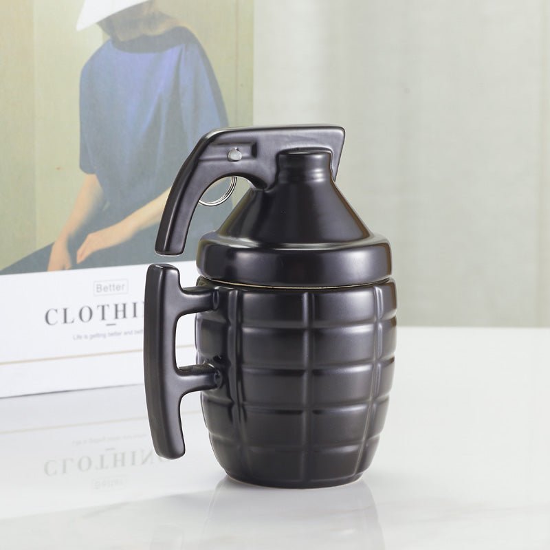Black Grenade Design Coffee Mug Set with Lid side view