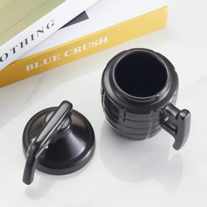 Black Grenade Design Coffee Mug Set with Lid top view