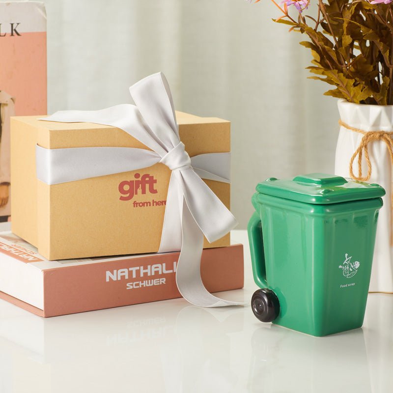 Green Recycle Bin Ceramic Coffee Mug gift set