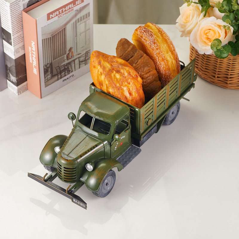 Creative Classic Military Truck Food or Salad Basket with food